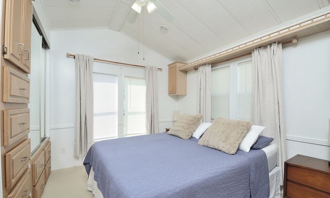 Winter Garden Casa | Just Renovated! Cozy 2BR Close to Disney