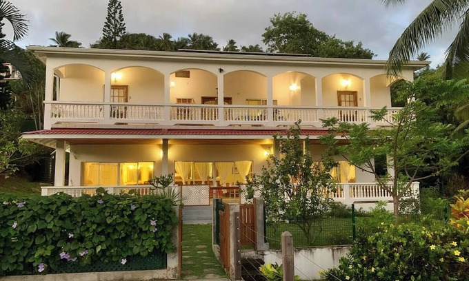 Bouvet Island Casa | October Discount-Private Villa with Pool and Distant Ocean View