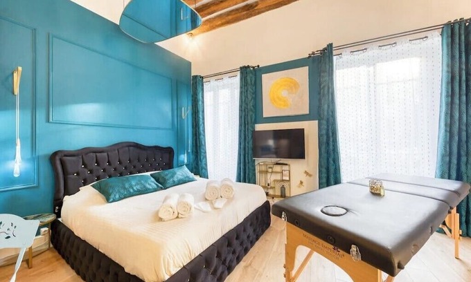 Arpajon Apartamento | Wellness suite - Jacuzzi and sauna/SPA love room