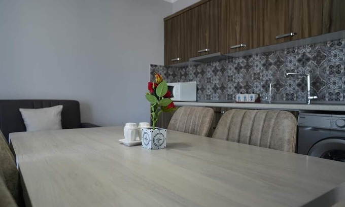 Vasilia Apartamento | Cosy 1+1 penthouse in the heart of longbeach Iskele sleeps up to 5 people