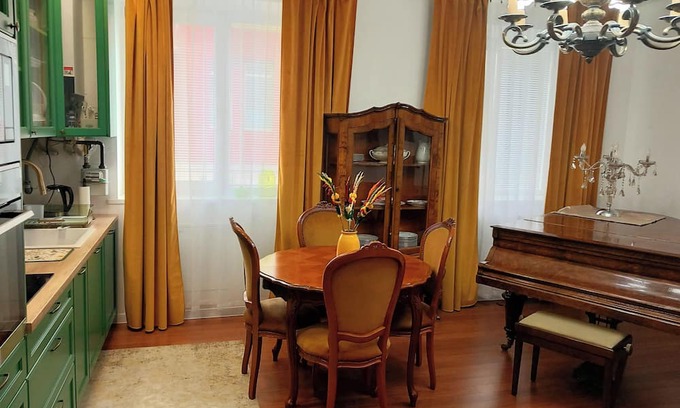 Siauliai County Apartamento | Old Town Gem 💎nLocated in the old Town of Naujoji Akmene .