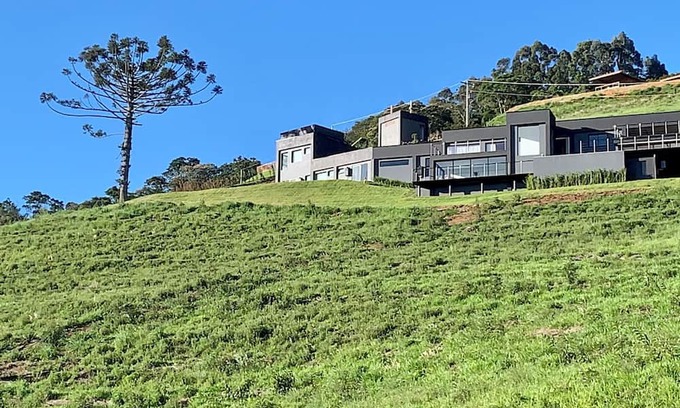 Goncalves Cabaña | CASA MANTIQUEIRA - Gonçalves - MG - 16 guests - 6 suites - swimming pool - gym