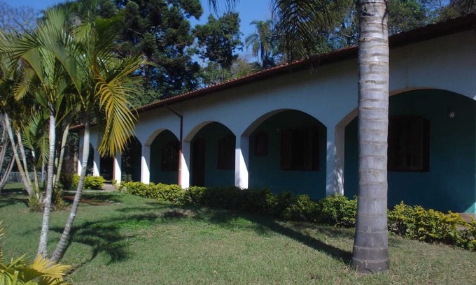 Mairinque Cabaña | Charming place, with a cozy single-story house.