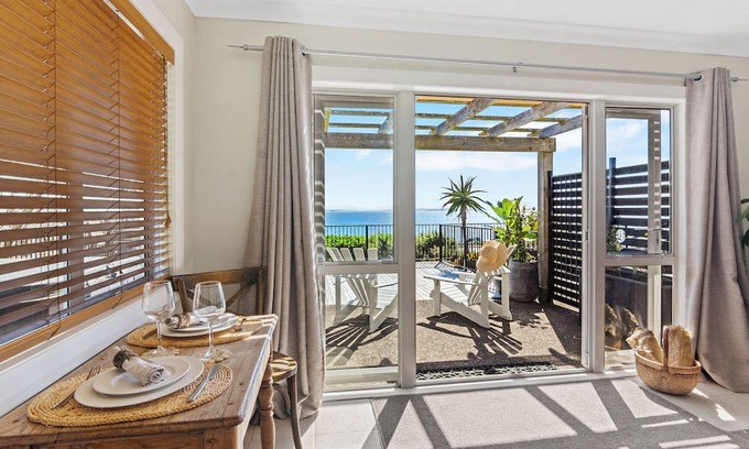 Whangaparaoa Cabaña | Red Beach Retreat - Whangaparaoa Peninsula
