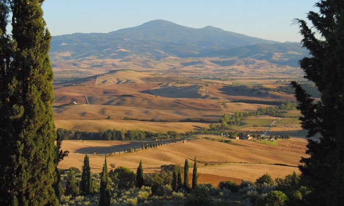 Casciano di Murlo Casa | Ancient Tuscan farmhouse 20 minutes from Siena
