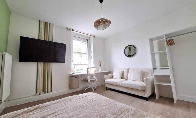 Homecourt Apartamento | Elodie - Cosy 4 pers' - Station - Wifi - 3 beds