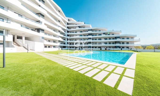 San Miguel de Salinas Apartamento | Solana Boutique Apartment, pool, serenity and views, by OYOOSTAYS