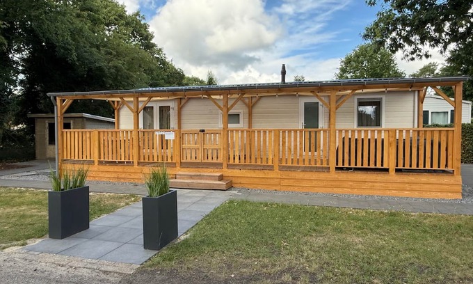 Sevenum Casa | Luxe chalet op 5-sterren camping met ruime veranda