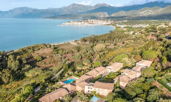 Saint-Florent Condominio | Fully equipped T3 apartment, breathtaking view of the Gulf of Saint-Florent!