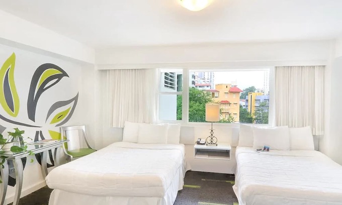 Miramar Hotel | Boutique-Style Room Near Old San Juan – 5 Min Drive to Historic Sites