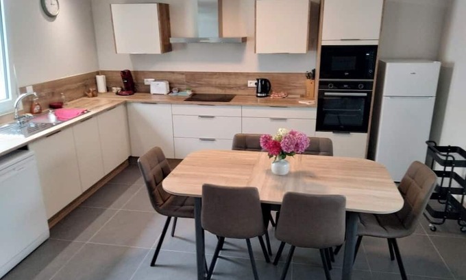 Pihen-les-Guines Casa | Maison Entre Terre et Mer, calm and walks on the Opal Coast