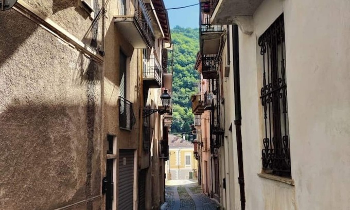 Ormea Apartamento | THE KING OF THE WOODS