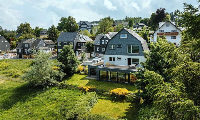 Masserberg Casa | de luxe H751 mit Panoramasauna by Interhome