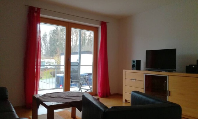 Bad Waldsee Apartamento | Apartment '2 Obergeschoss' with Balcony and Wi-Fi