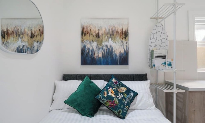 Tooting Apartamento | Cosy & Simple Stay – The Perfect London Base, with Easy Tube to Top Attractions.