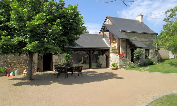 Brigne Apartamento | Independent Gite at Logis des Moulins