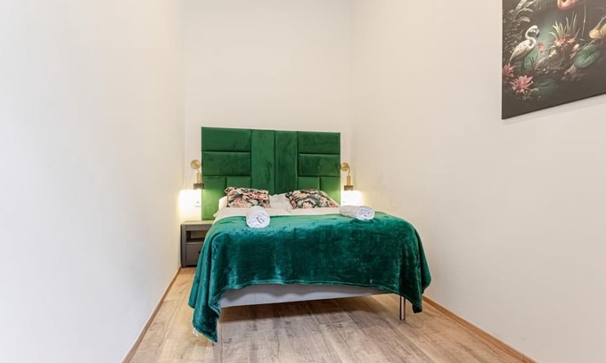 Penzing Apartamento | Comfy Apartment | Steps from Schönbrunn Gardens