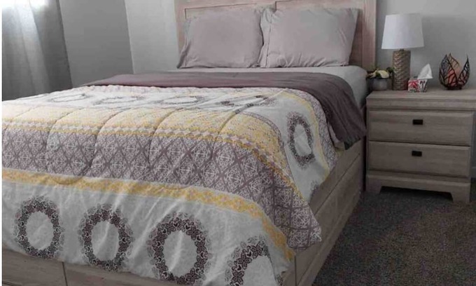 Southeast Calgary Casa | Adorable 2 bedroom basement with private parking