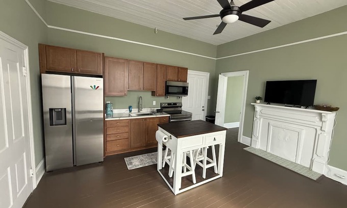 Americus Apartamento | Oasis Retreat Charming, newly renovated 1/1 in the heart of downtown