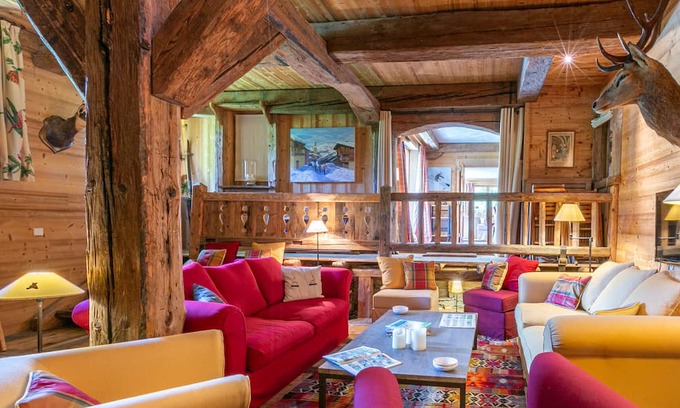 Val-d'Isere Apartamento | Apartamento de lujo al pie de las pistas con vistas impresionantes y terraza!