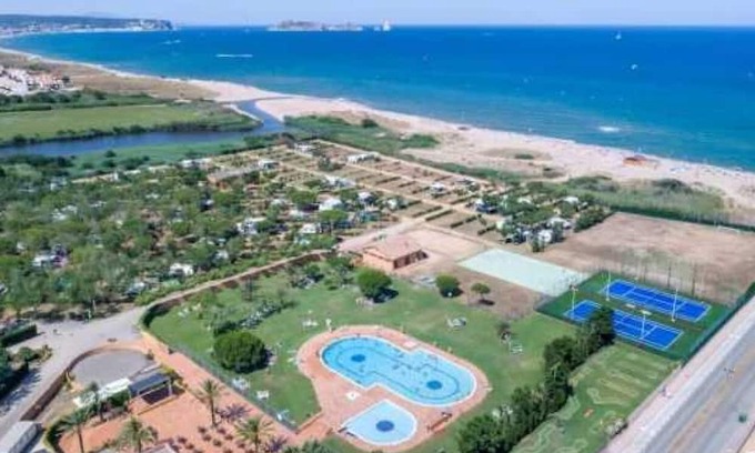 Pals Casa | Camping 4 étoiles - Piscine - eeed0g