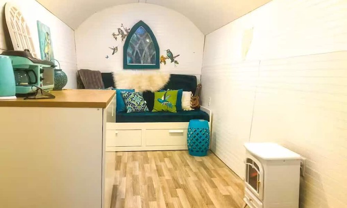 Fruitville Cabina | Gypsy Mermaid Caravan Tiny House Glamping!