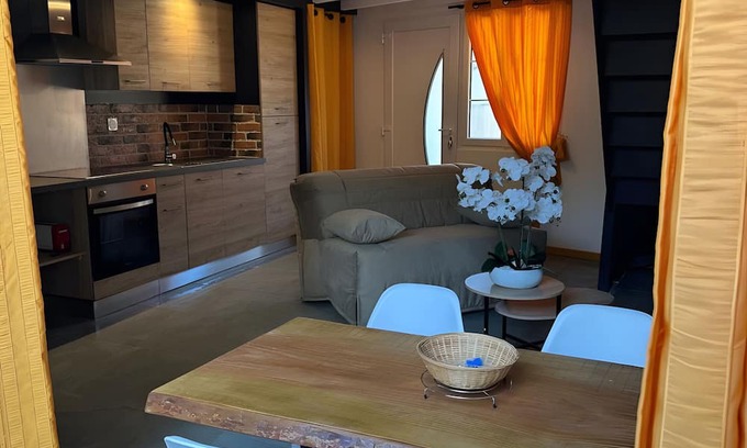 Boudes Casa | Holiday Home 'La Fermette 2' with Private Garden