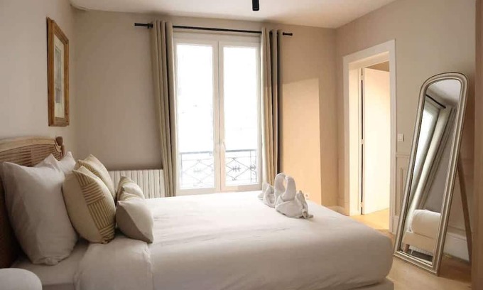 Quartier des Invalides Apartamento | Charme parisien près des Invalides – 1BR & confort
