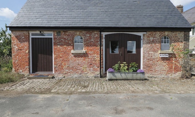 Broad Hinton Casa | COACH HOUSE, character holiday cottage in Royal Wootton Bassett