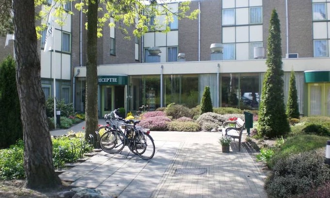 De Bult Casa | 3 Rooms | Getaway w/Heated Pool | Near Famous Nature Parks | Pet Frienldly