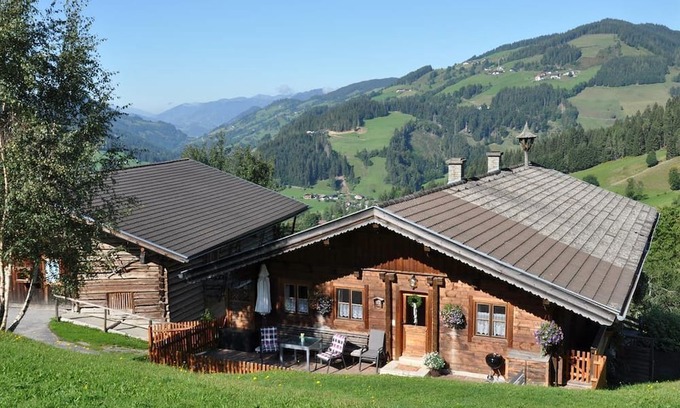 Wagrain Cabina | Chalet "Naturblick" - for 2-5 pers./2 bedrooms - THE "ZwisleggGut"