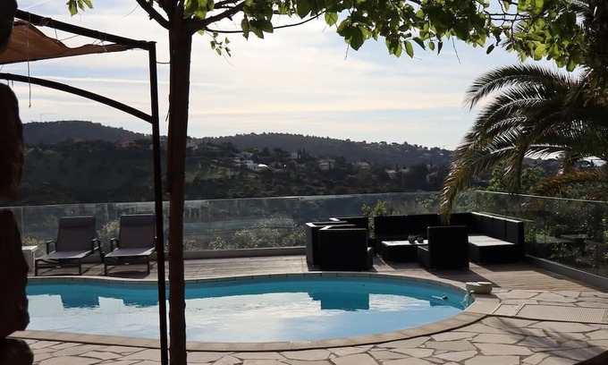 Les Issambres Casa | Superb pool villa with sea view in Les Issambres (83) for vacations with family or friends!