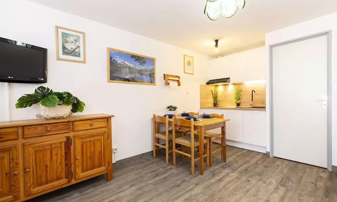 Saint-Lary-Soulan Apartamento | Studio near center and cable car Free WiFi