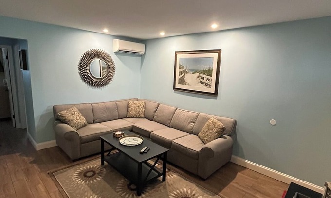North End Condominio | Beach Block Cozy 2-bedroom condo with AC, WiFi in fabulous Ocean City