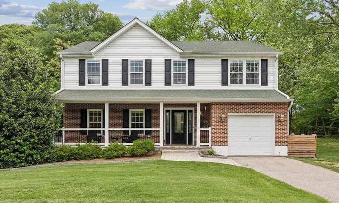 Annapolis Casa | Pet-Friendly & Spacious Home in Annapolis