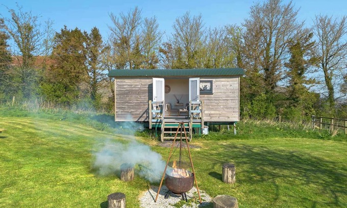 East Portlemouth Apartamento | Orchard Hut - Camping Available with onsite Beauty Spa