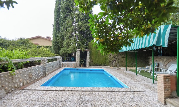 Burunchel Casa | Country House 'Los Rosales' with Private Pool and Private Garden