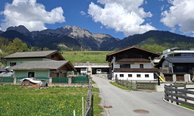 Leogang Apartamento | Apartment Grundnergütl - apartment/flat, bath, WC, 2 bedrooms