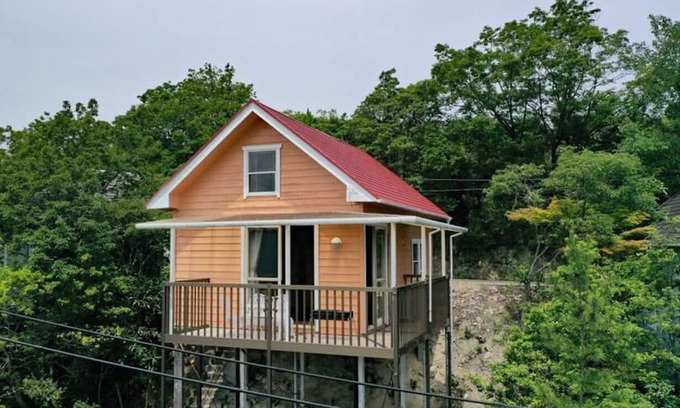 Hinasecho Hinase Villa | IST Villa 03: Charming Cottage for 5