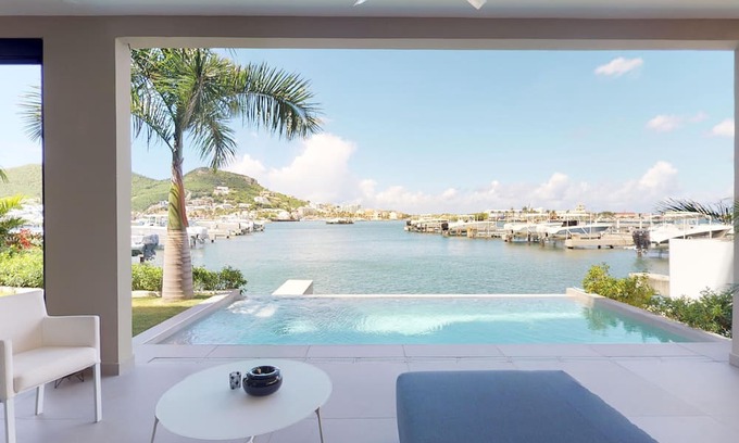 Cole Bay Condominio | Beautiful 3 bedroom condo with private pool in St Maarten