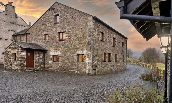 Bretherdale Cabaña | Cottage in Lake District with Sauna & Views
