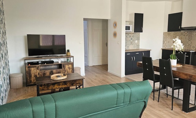 Le Boulou Apartamento | Bohemian apartment in the center of town