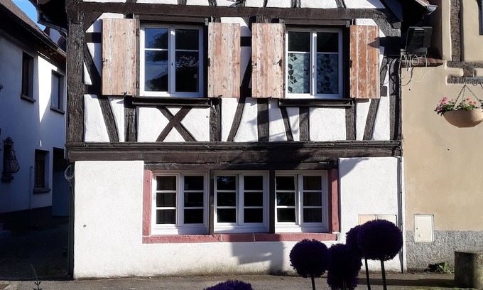 Scherwiller Casa | Gîte les hirondelles - typical Alsatian house