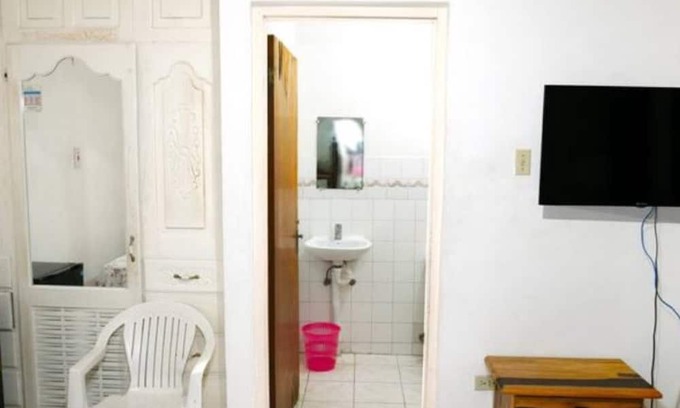 Pamphret Apartamento | Rustic Ragga studio apt St Thomas