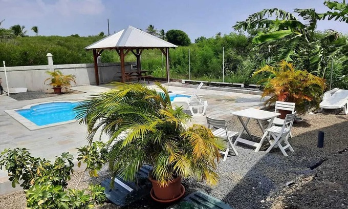 Gros Cap Apartamento | Homerez - Apartment in Gros Cap
