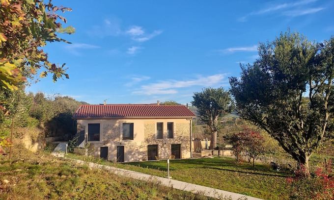 Peyrins Casa | Gîte for 6 people, 3 bedrooms, quiet location, 1h1