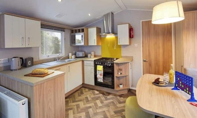 Letham Grange Casa | Elegant Castleton 2 bed