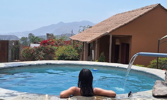 Pachacamac Casa | Charming 2-bedroom bungalow in nice Pachacamac, Lima with WiFi