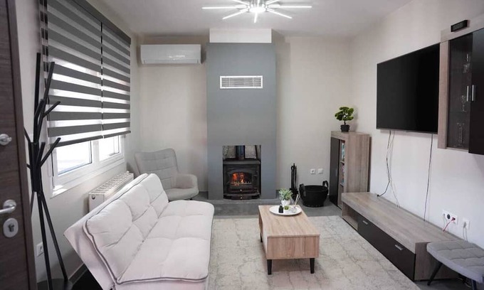 Trikala Casa | A quiet house perfect for families with free parking inside the yard.