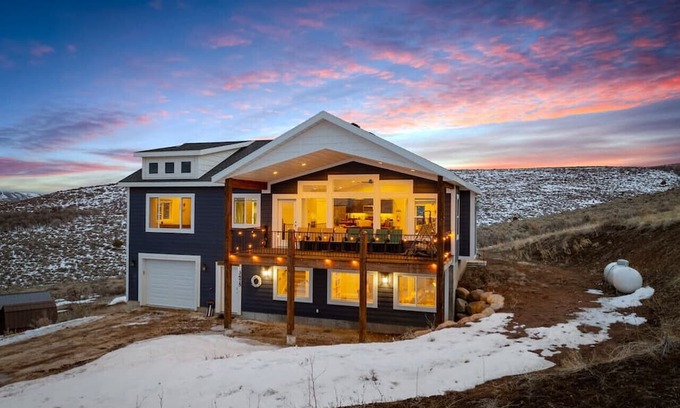 Sweetwater Cabina | Views+IdealBeachResort+PingPong+Sleeps21!